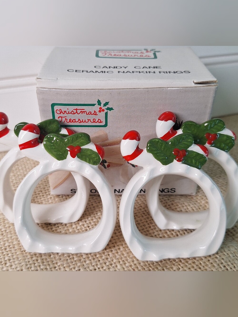 Set Of 4 Vintage 1990 Christmas Candy Cane Napkin Holders, Rings. Ceramic
